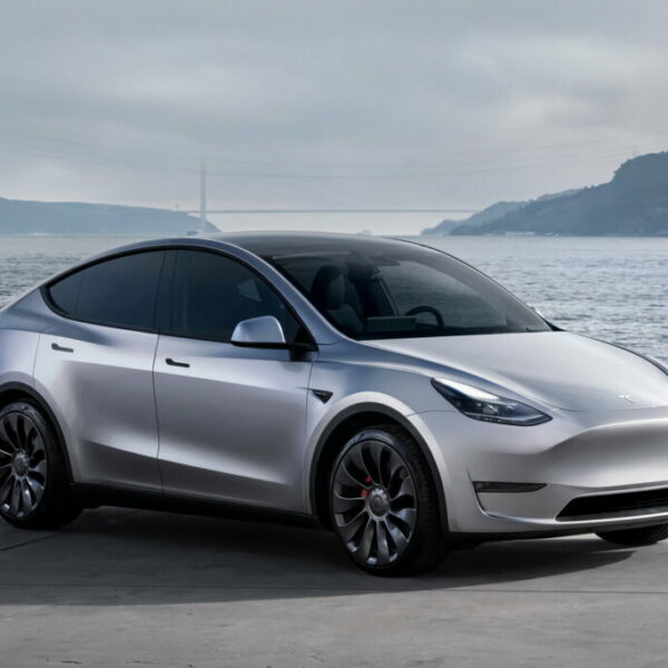 tesla-model-y-varie_2